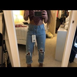 501 Original Cropped Ripped Levi’s Jeans